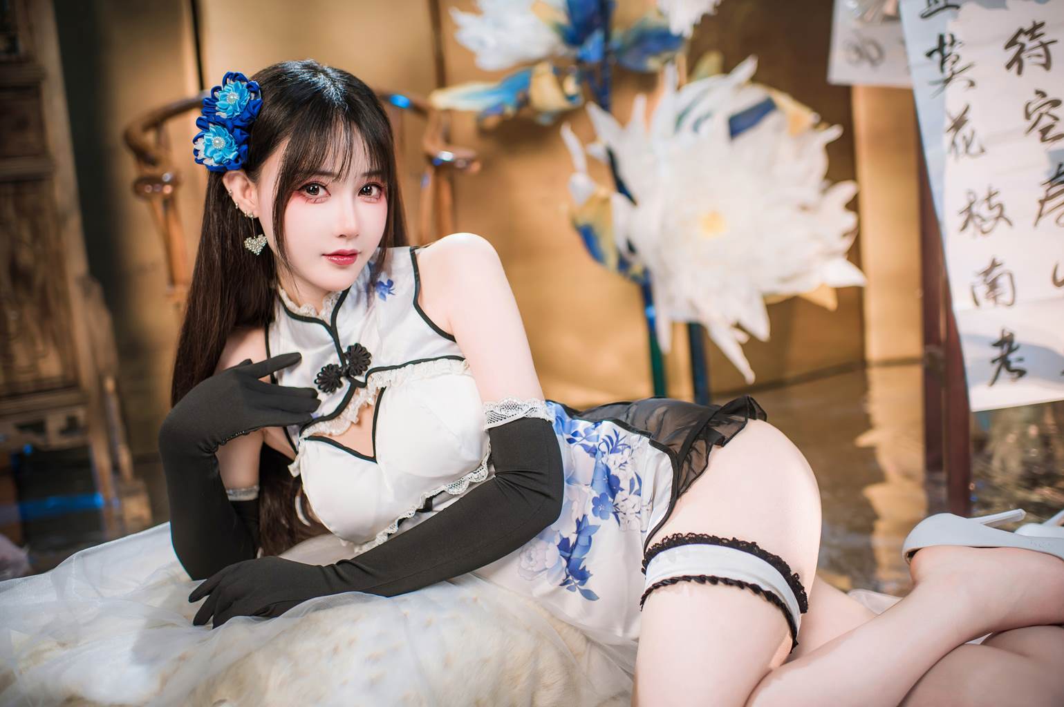 图片[11]-羽生三未图集 – 瓶儿 青花瓷旗袍[25P] – 速更版-美库