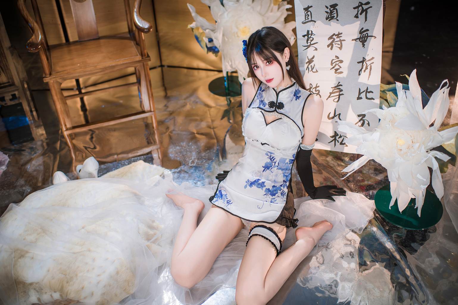 图片[13]-羽生三未图集 – 瓶儿 青花瓷旗袍[25P] – 速更版-美库