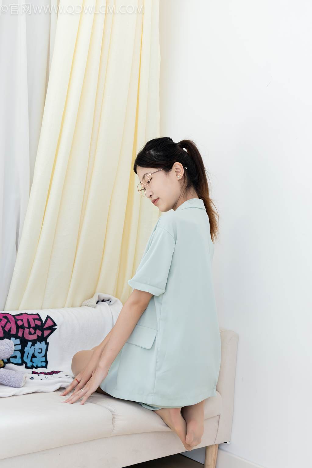 图片[33]-物恋传媒 NO.2444 小夏-三双高跟鞋、薄肉丝、裸足[143P] – 速更版-美库