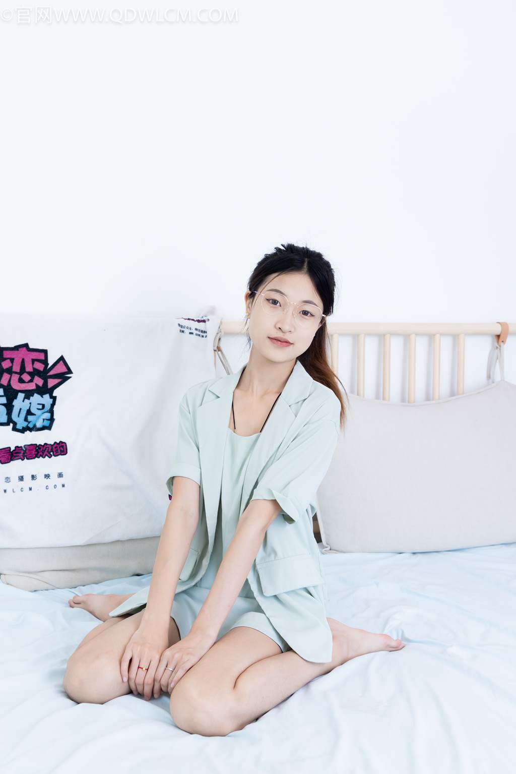 图片[42]-物恋传媒 NO.2444 小夏-三双高跟鞋、薄肉丝、裸足[143P] – 速更版-美库