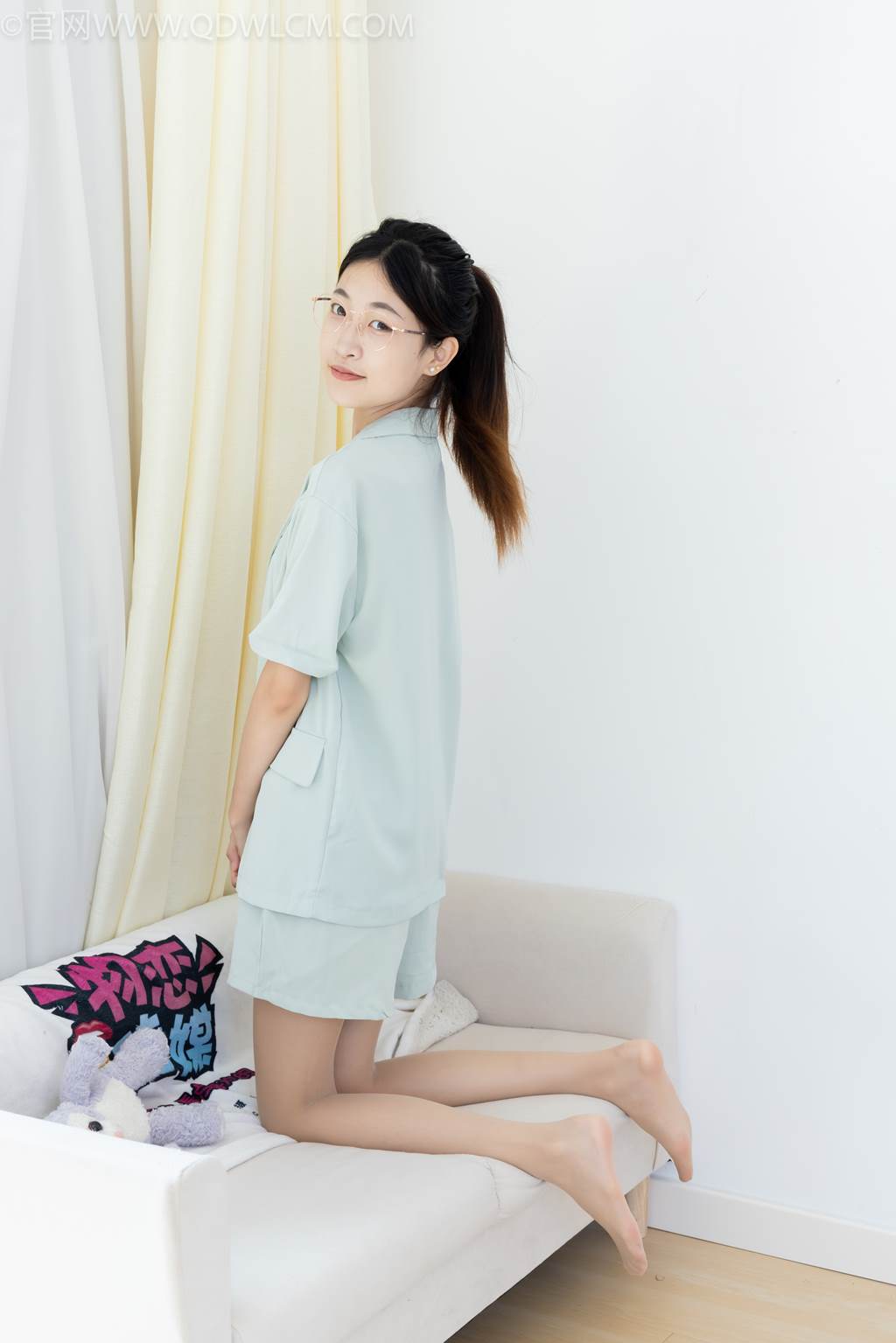 图片[61]-物恋传媒 NO.2444 小夏-三双高跟鞋、薄肉丝、裸足[143P] – 速更版-美库