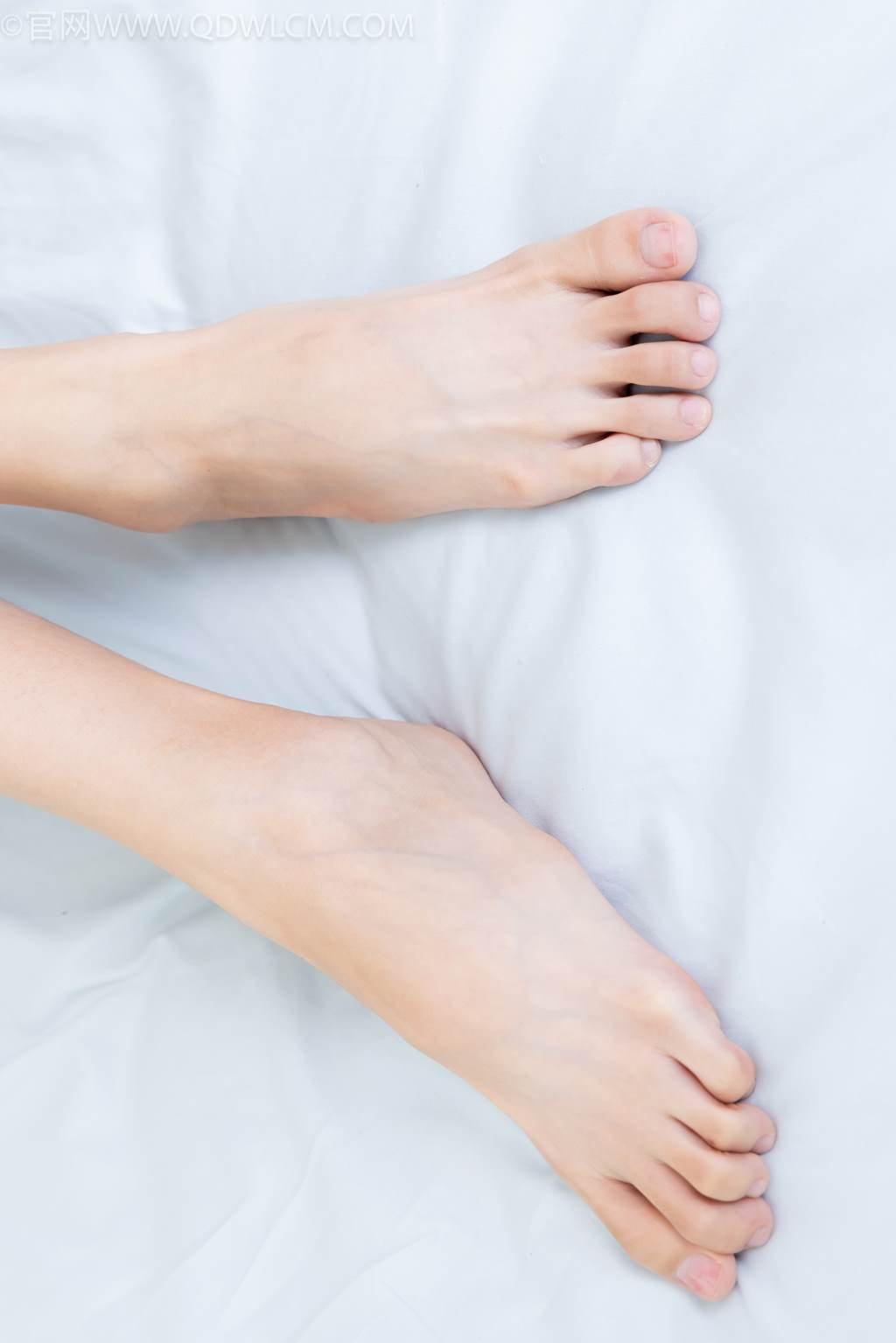 图片[130]-物恋传媒 NO.2444 小夏-三双高跟鞋、薄肉丝、裸足[143P] – 速更版-美库