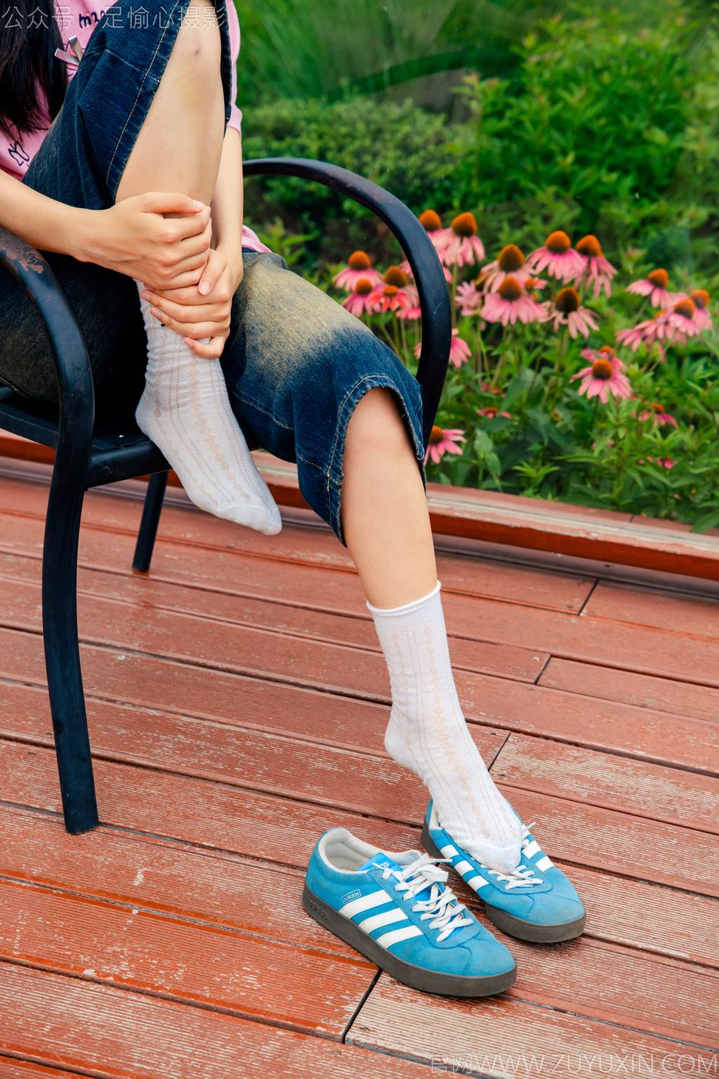 图片[79]-足愉心 NO.050 阿月（搭配：粉色T恤、牛仔短裤、白棉袜、德训鞋、裸足）[80P] – 速更版-美库