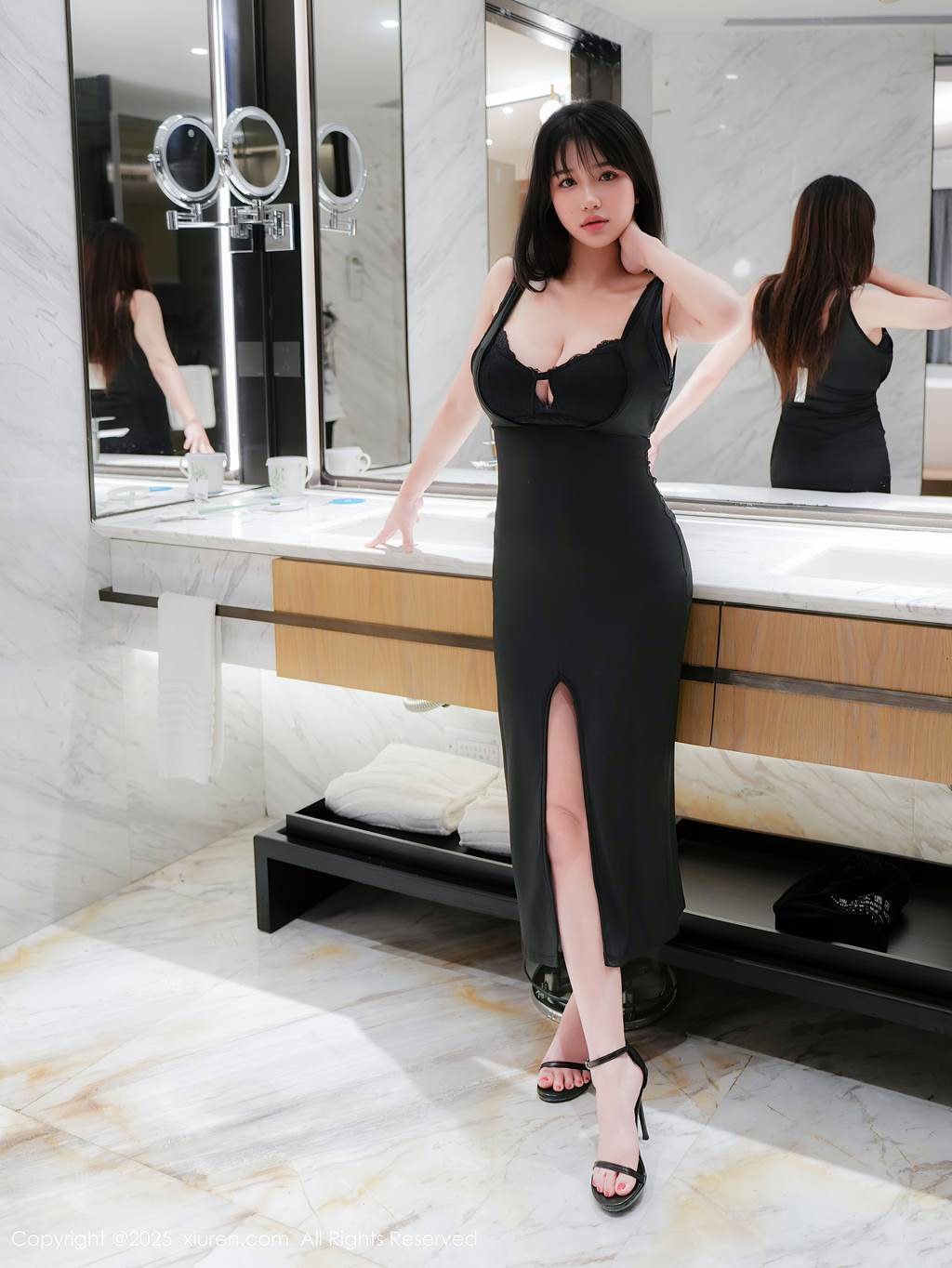 图片[19]-[Xiuren秀人网]2025.09.18 NO.10779 小紫藤[26P] – 速更版-美库