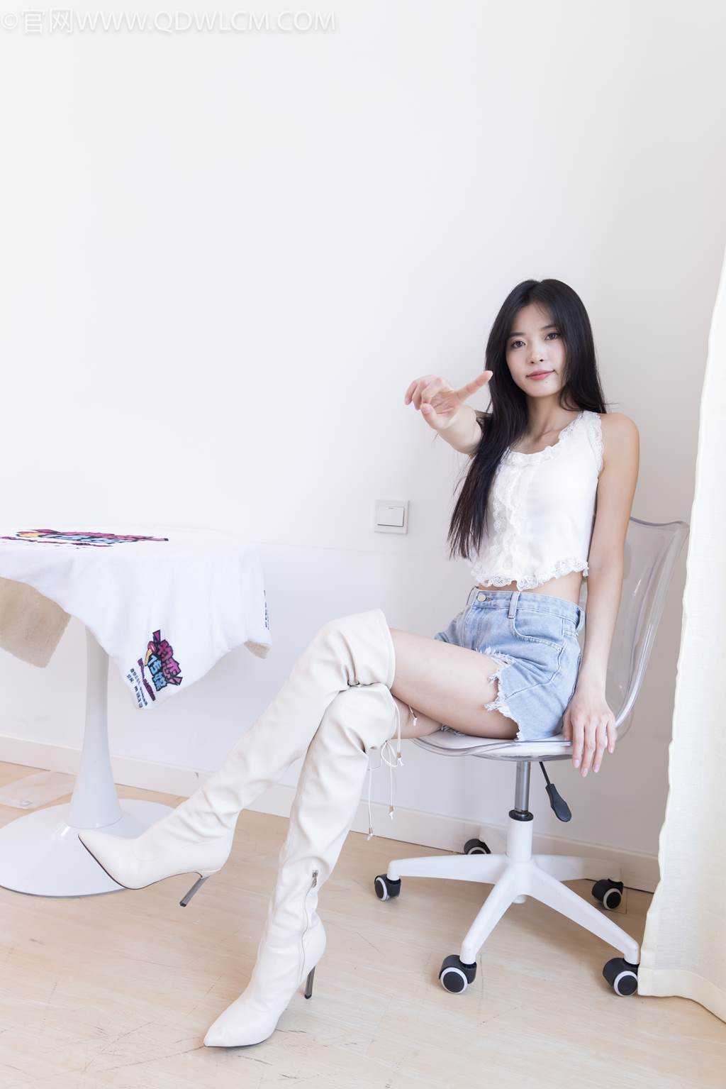 图片[77]-物恋传媒 NO.2447 茯苓-高跟长靴、白棉袜、裸足[141P] – 速更版-美库