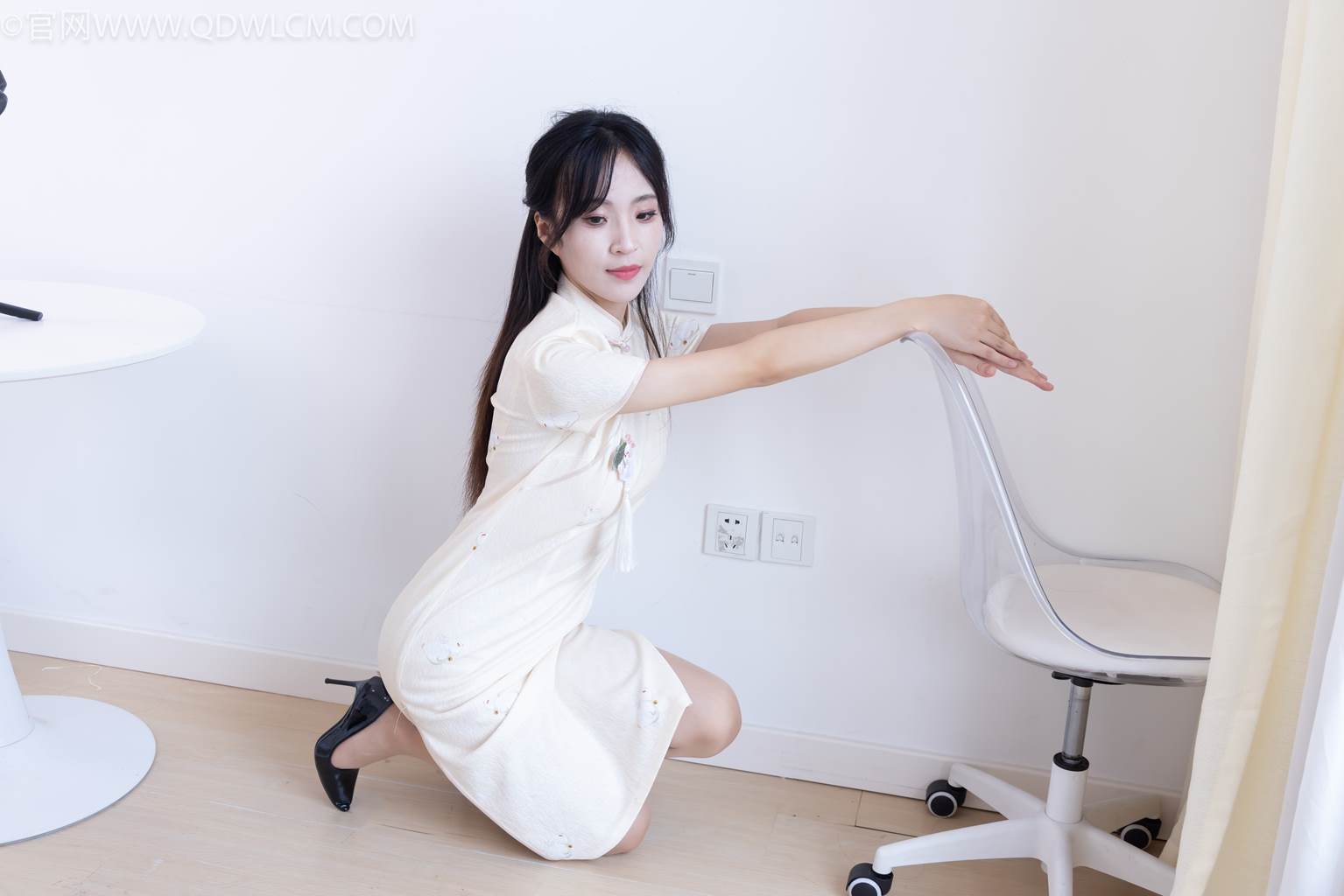 图片[67]-物恋传媒 NO.2448 辣辣-旗袍、高跟鞋、薄肉丝[135P] – 速更版-美库