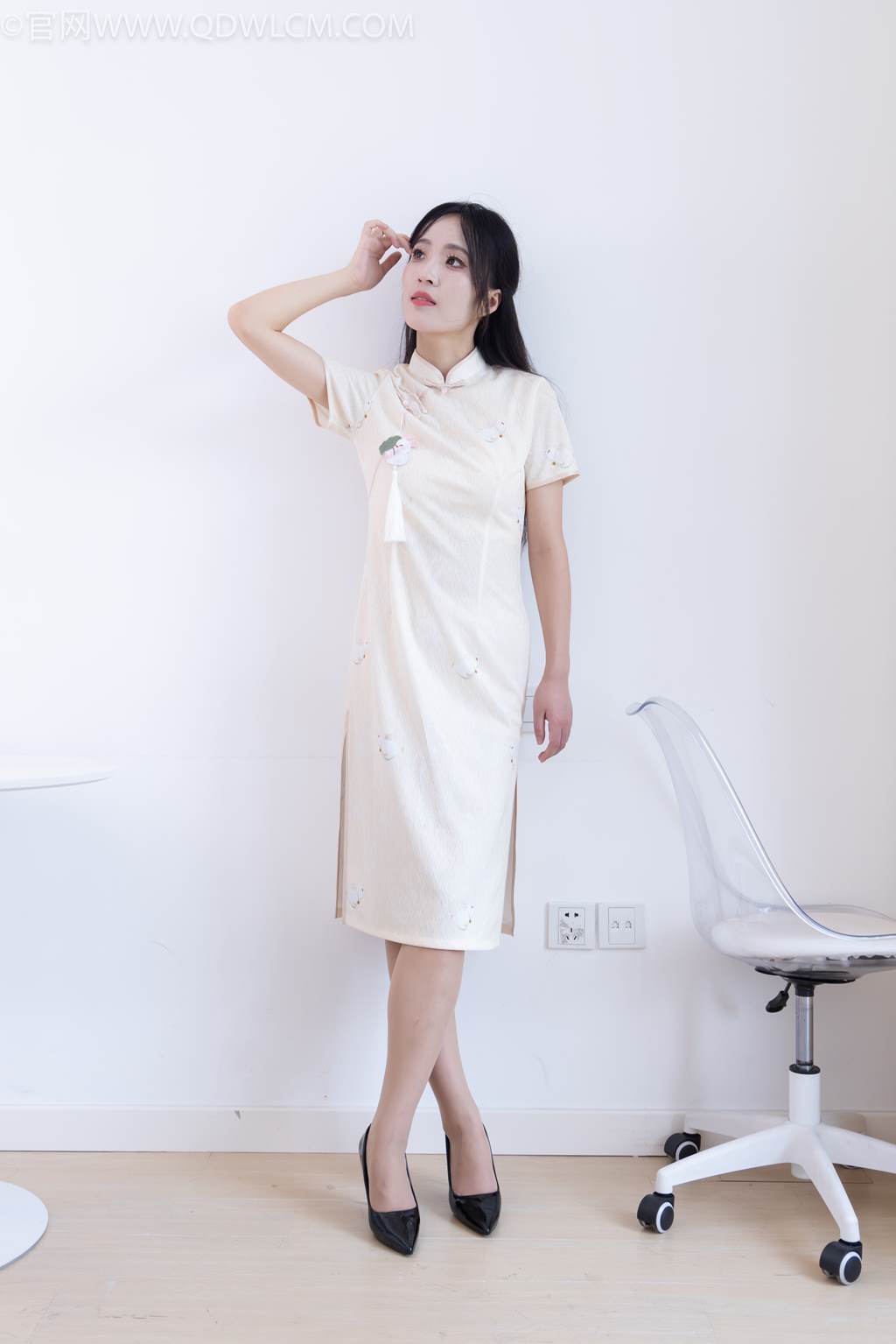 图片[98]-物恋传媒 NO.2448 辣辣-旗袍、高跟鞋、薄肉丝[135P] – 速更版-美库