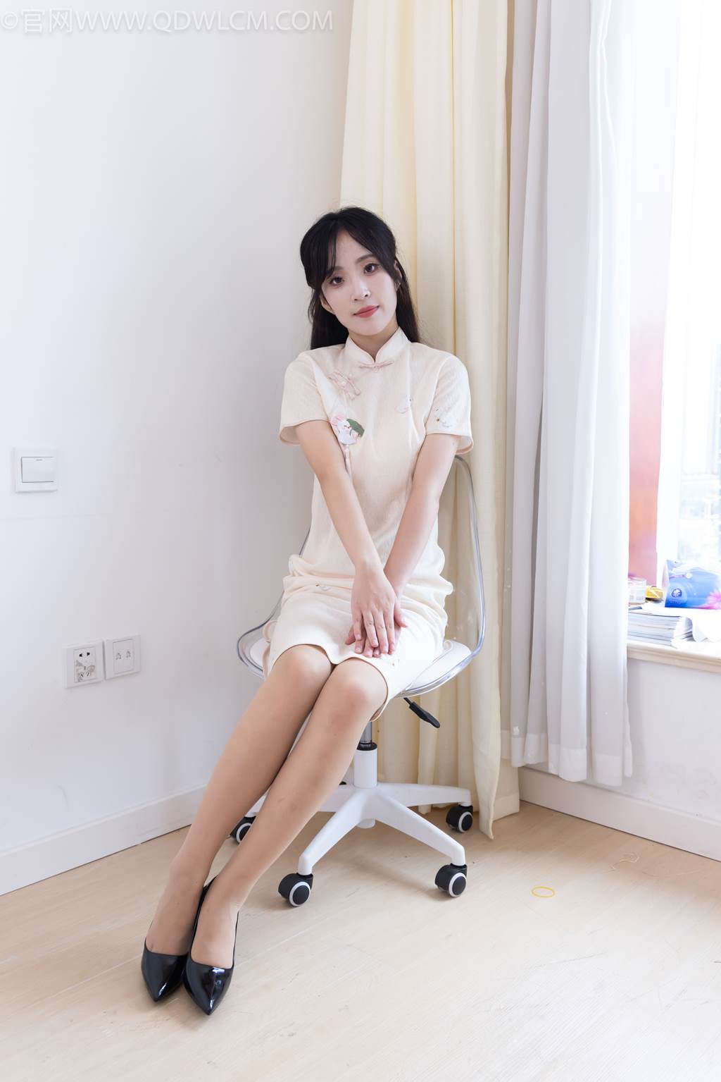 图片[127]-物恋传媒 NO.2448 辣辣-旗袍、高跟鞋、薄肉丝[135P] – 速更版-美库