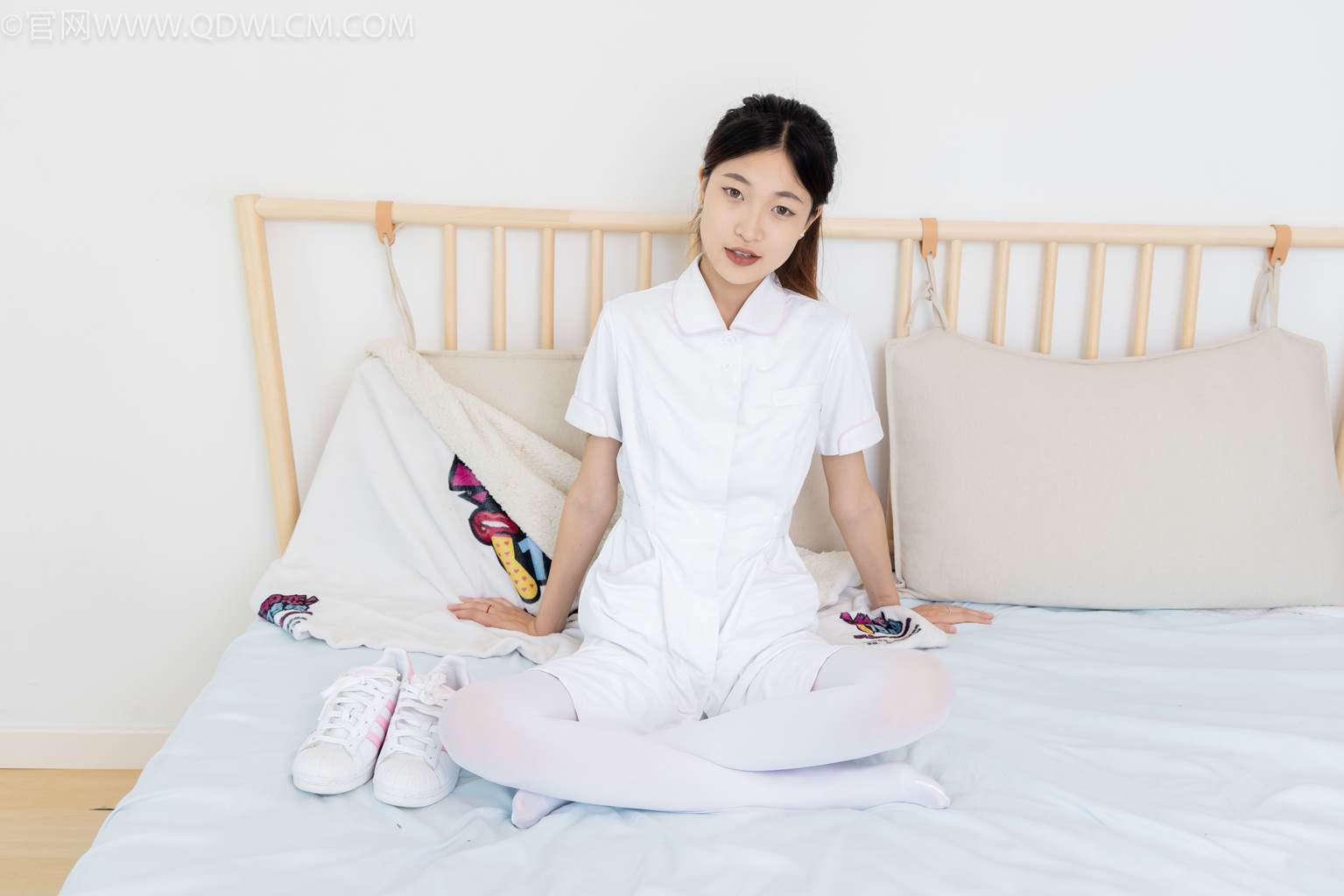 图片[13]-物恋传媒 NO.2450 小夏-板鞋、厚白丝[125P] – 速更版-美库