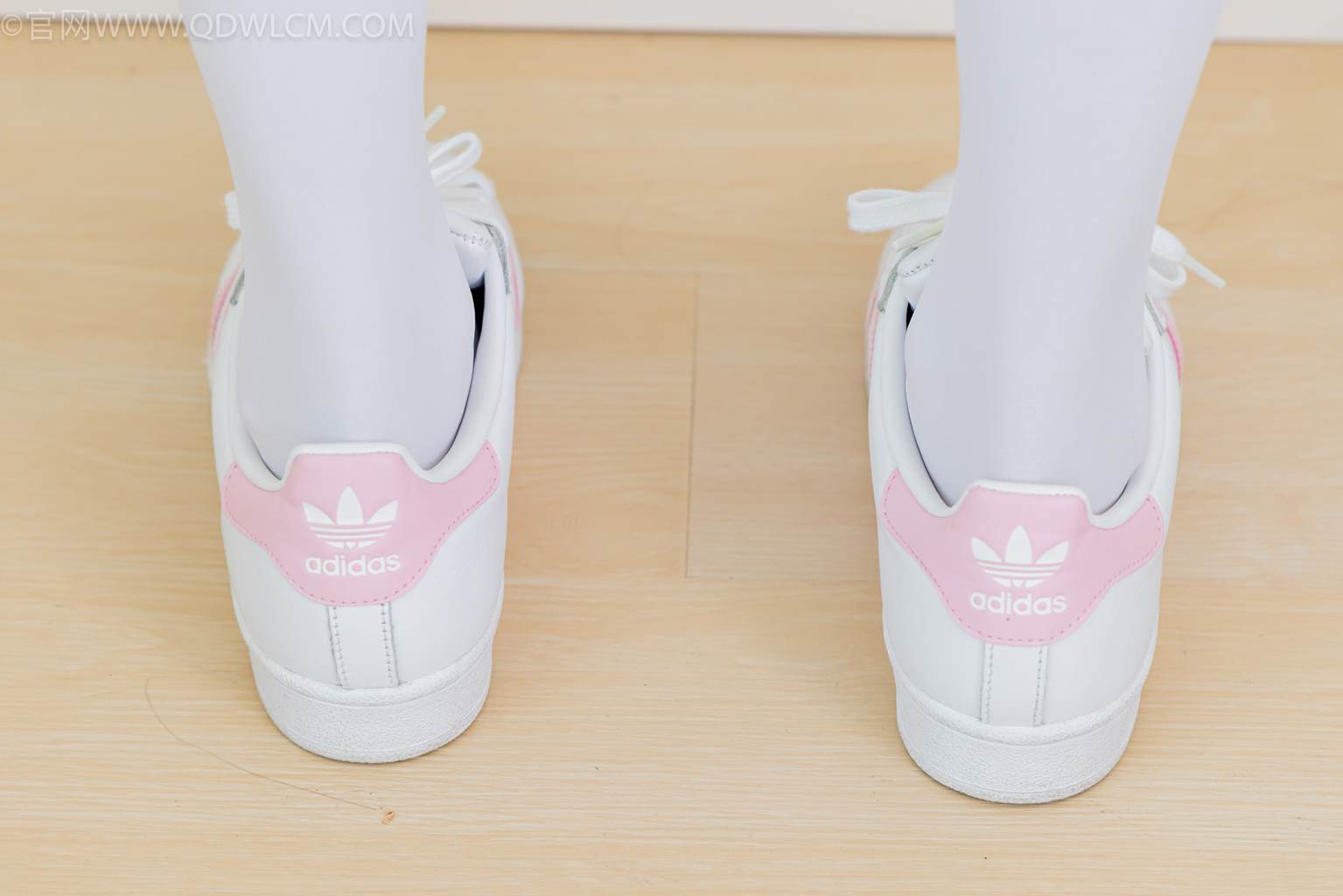 图片[16]-物恋传媒 NO.2450 小夏-板鞋、厚白丝[125P] – 速更版-美库