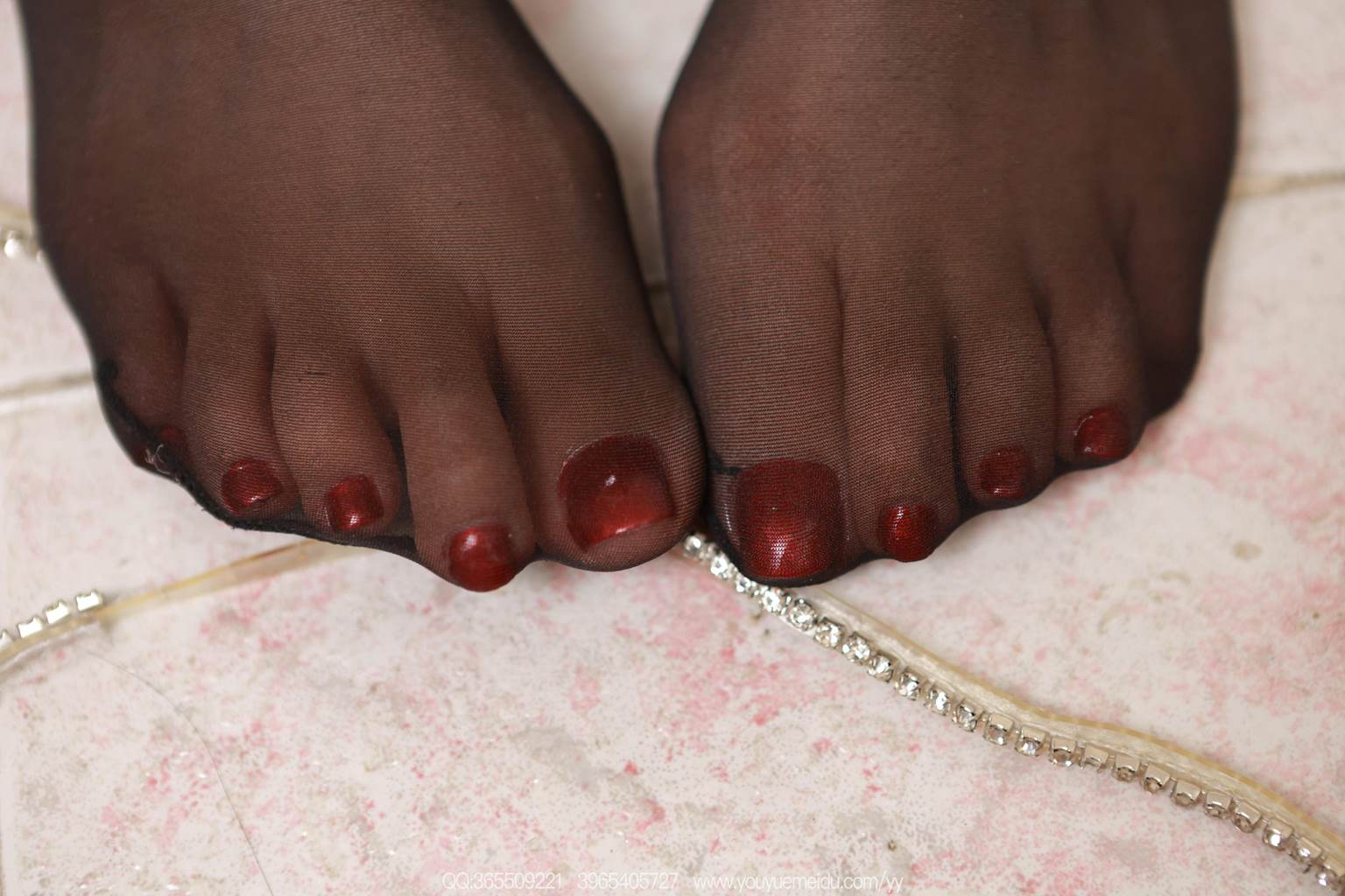 图片[68]-[IESS异思趣向] 2025.08.25 丝享家2140：美子《黑丝包臀裙》[82P] – 速更版-美库