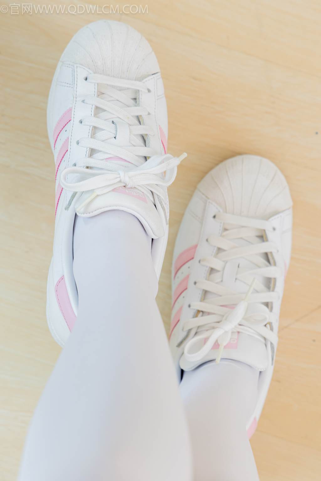 图片[46]-物恋传媒 NO.2450 小夏-板鞋、厚白丝[125P] – 速更版-美库