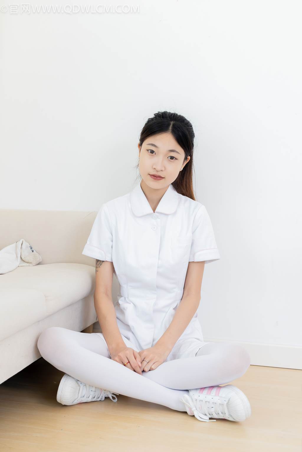 图片[48]-物恋传媒 NO.2450 小夏-板鞋、厚白丝[125P] – 速更版-美库