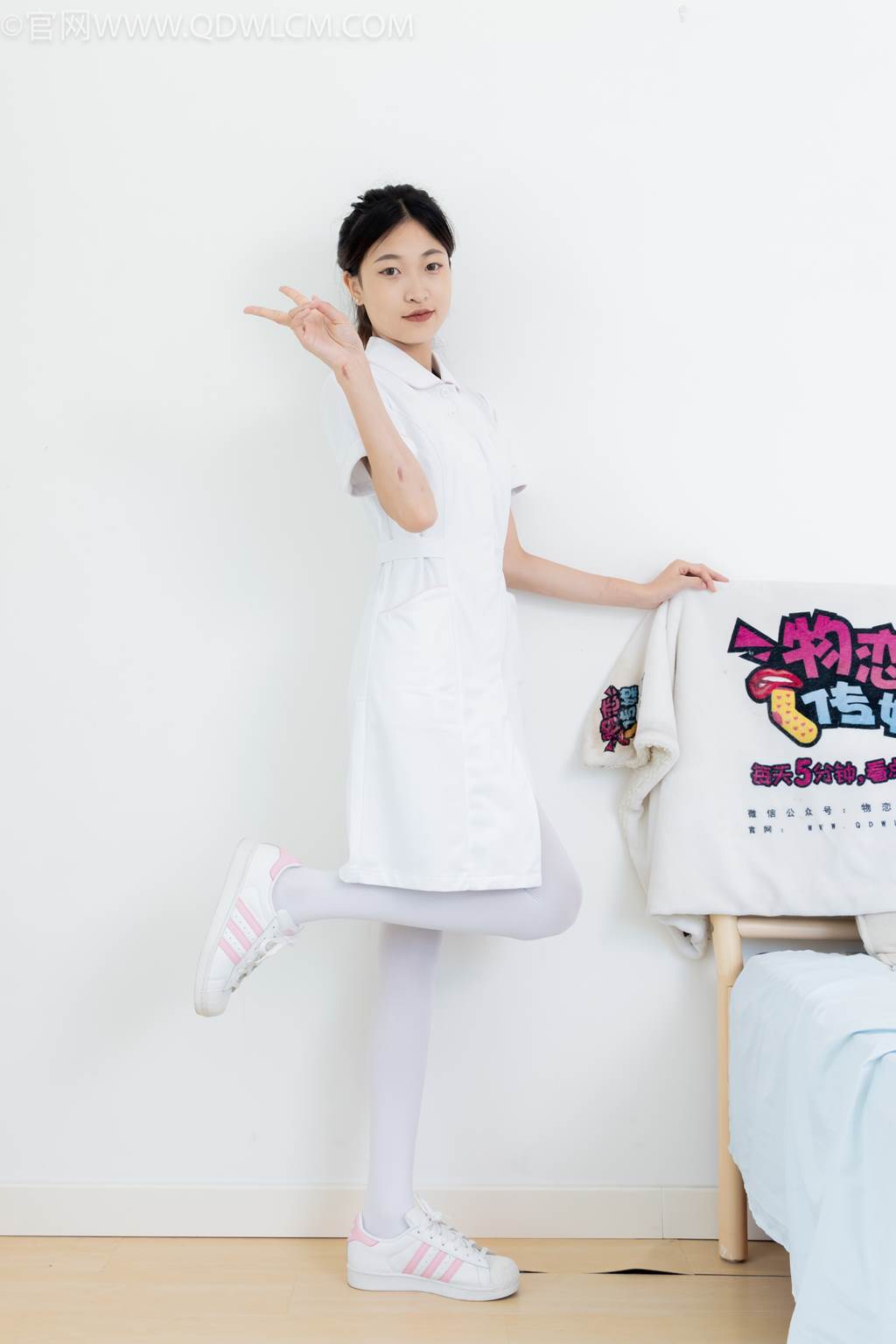 图片[49]-物恋传媒 NO.2450 小夏-板鞋、厚白丝[125P] – 速更版-美库