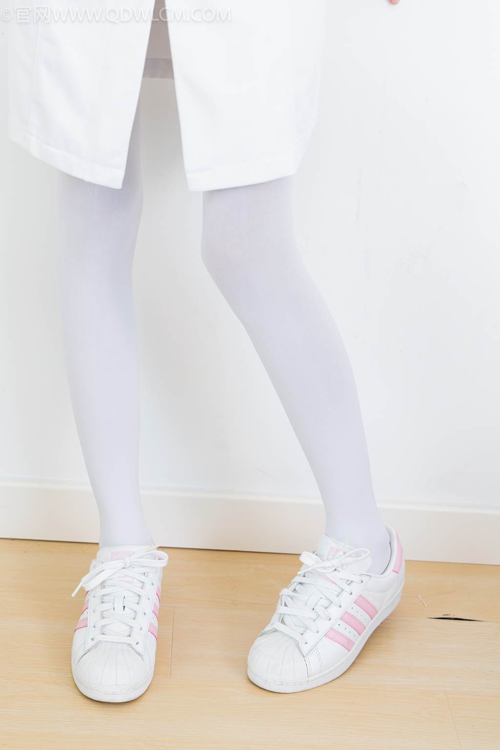 图片[65]-物恋传媒 NO.2450 小夏-板鞋、厚白丝[125P] – 速更版-美库