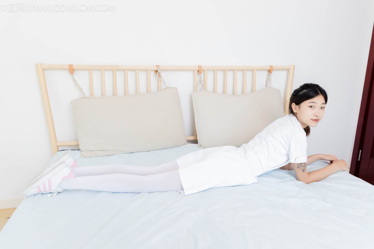 图片[68]-物恋传媒 NO.2450 小夏-板鞋、厚白丝[125P] – 速更版-美库