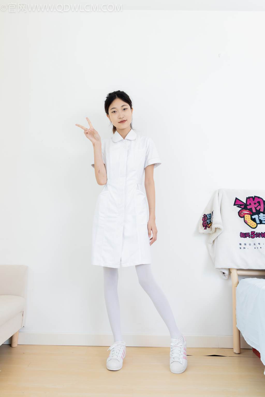 图片[76]-物恋传媒 NO.2450 小夏-板鞋、厚白丝[125P] – 速更版-美库