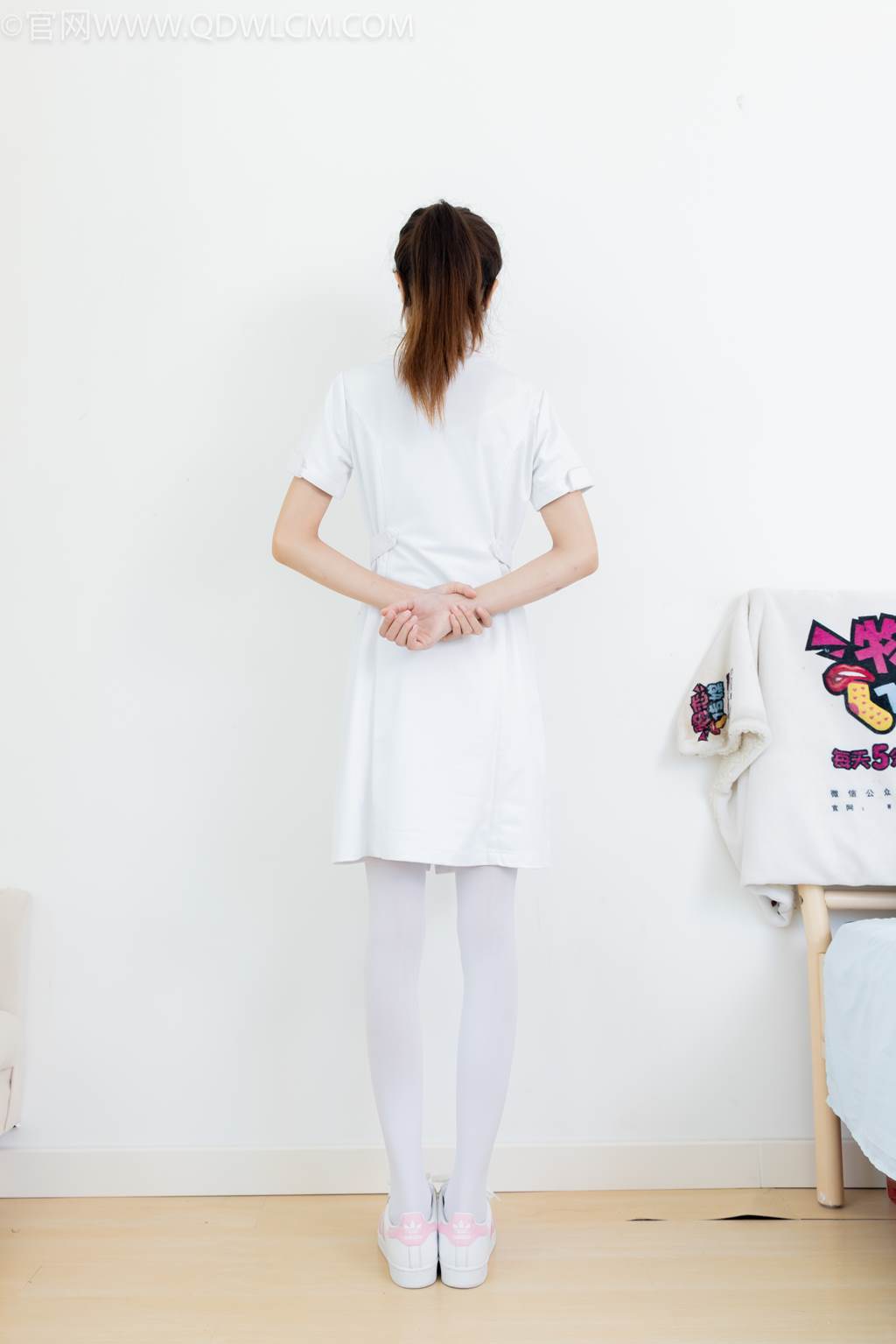 图片[85]-物恋传媒 NO.2450 小夏-板鞋、厚白丝[125P] – 速更版-美库