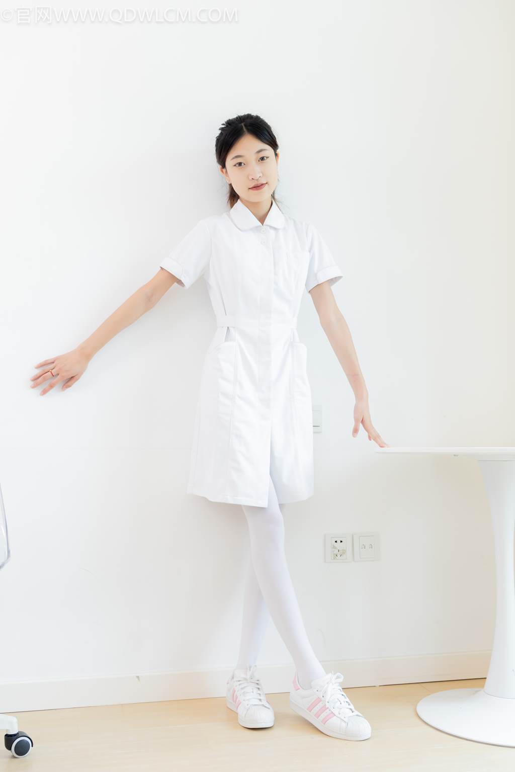 图片[108]-物恋传媒 NO.2450 小夏-板鞋、厚白丝[125P] – 速更版-美库