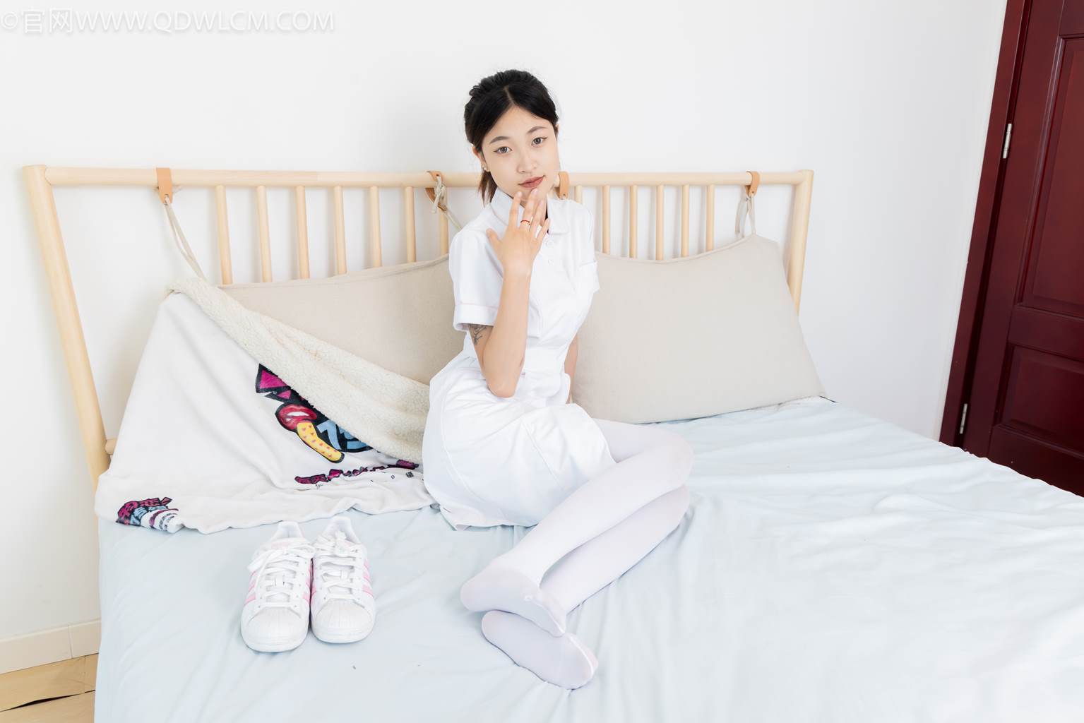 图片[117]-物恋传媒 NO.2450 小夏-板鞋、厚白丝[125P] – 速更版-美库