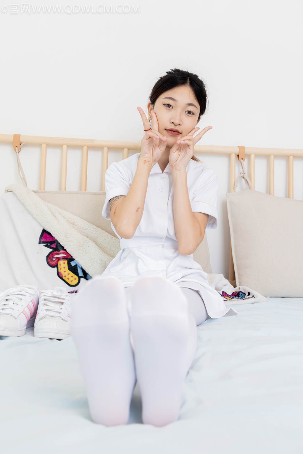 图片[126]-物恋传媒 NO.2450 小夏-板鞋、厚白丝[125P] – 速更版-美库