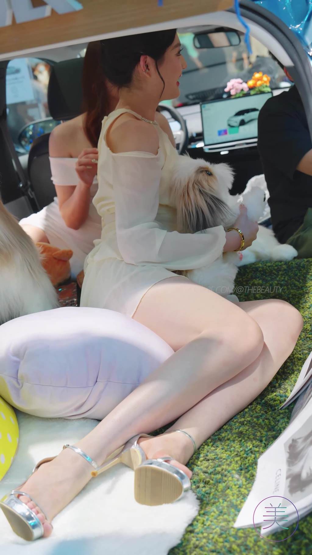 图片[27]-NO.1520 2024 广州车展 网红美女车模 beautyleg LOOKBOOK 01[30P] – 速更版-美库