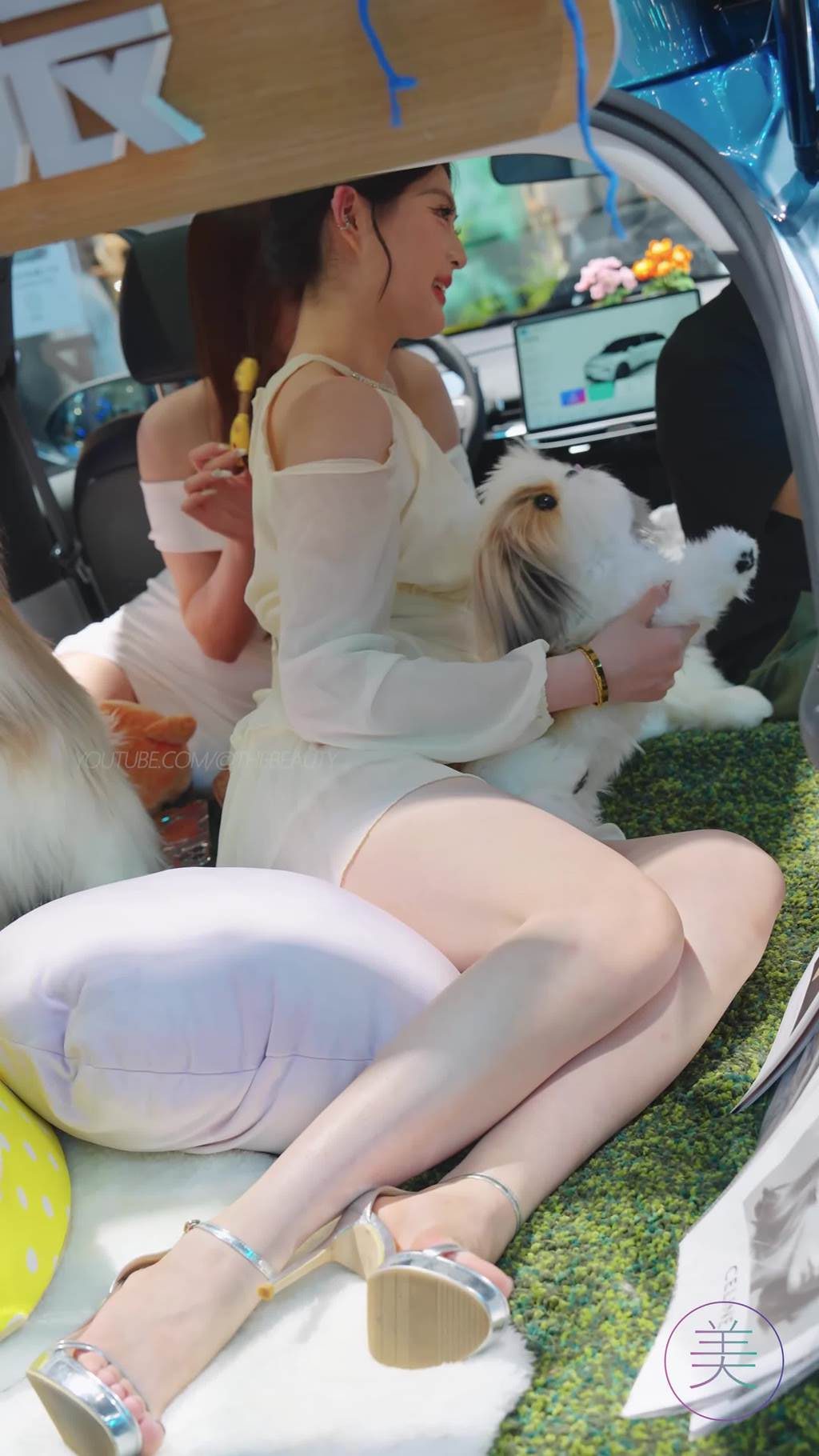 图片[29]-NO.1520 2024 广州车展 网红美女车模 beautyleg LOOKBOOK 01[30P] – 速更版-美库