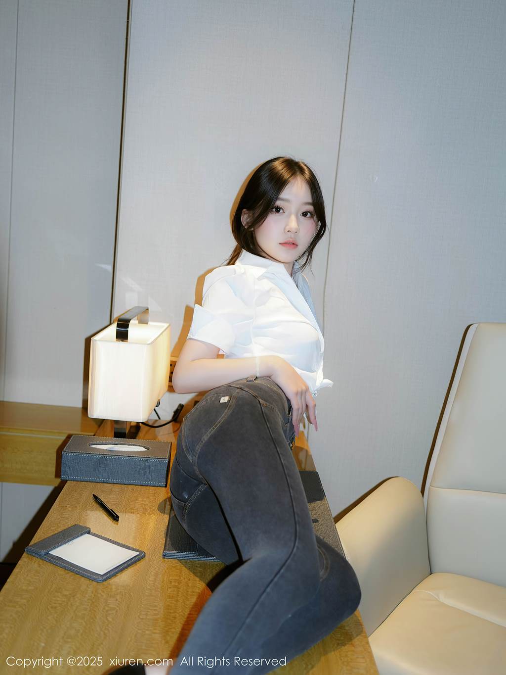 图片[20]-[Xiuren秀人网]2025.09.19 NO.10785 汁汁[53P] – 速更版-美库