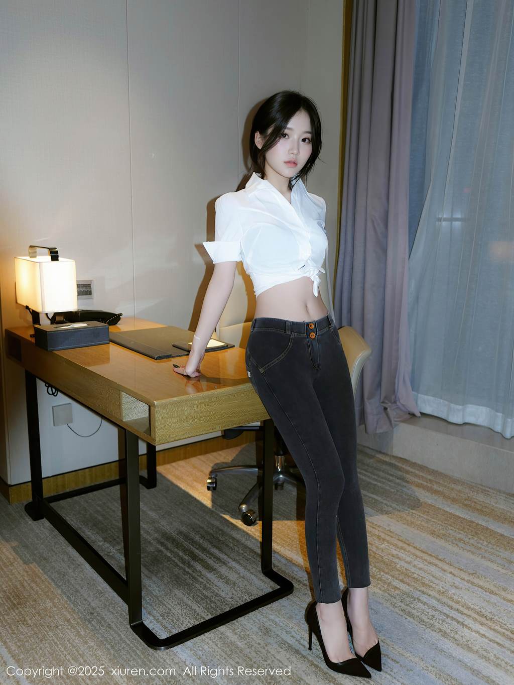 图片[24]-[Xiuren秀人网]2025.09.19 NO.10785 汁汁[53P] – 速更版-美库