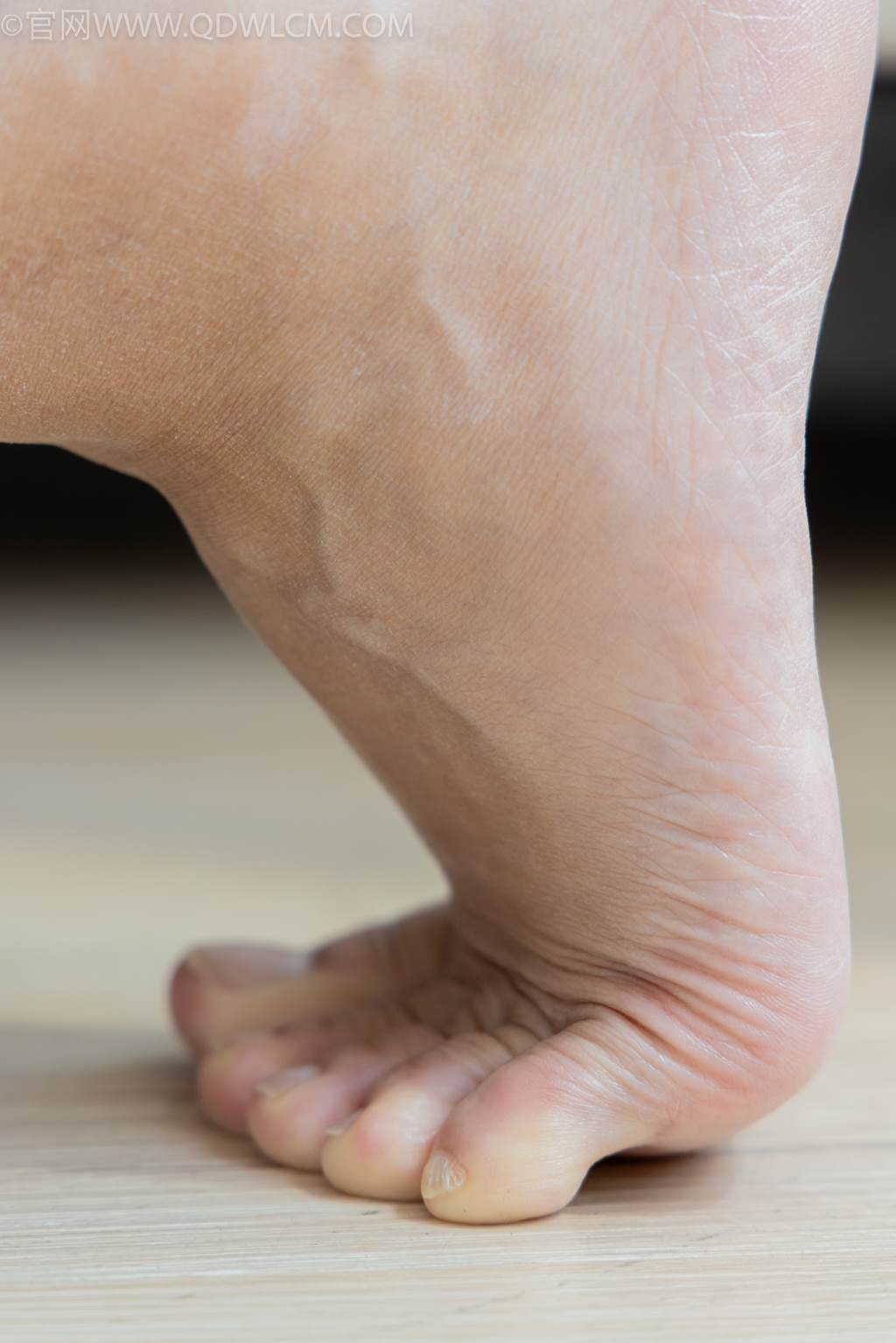 图片[28]-物恋传媒 NO.2451 岚岚-高跟鞋、短肉丝、裸足、剪指甲剧情[130P] – 速更版-美库