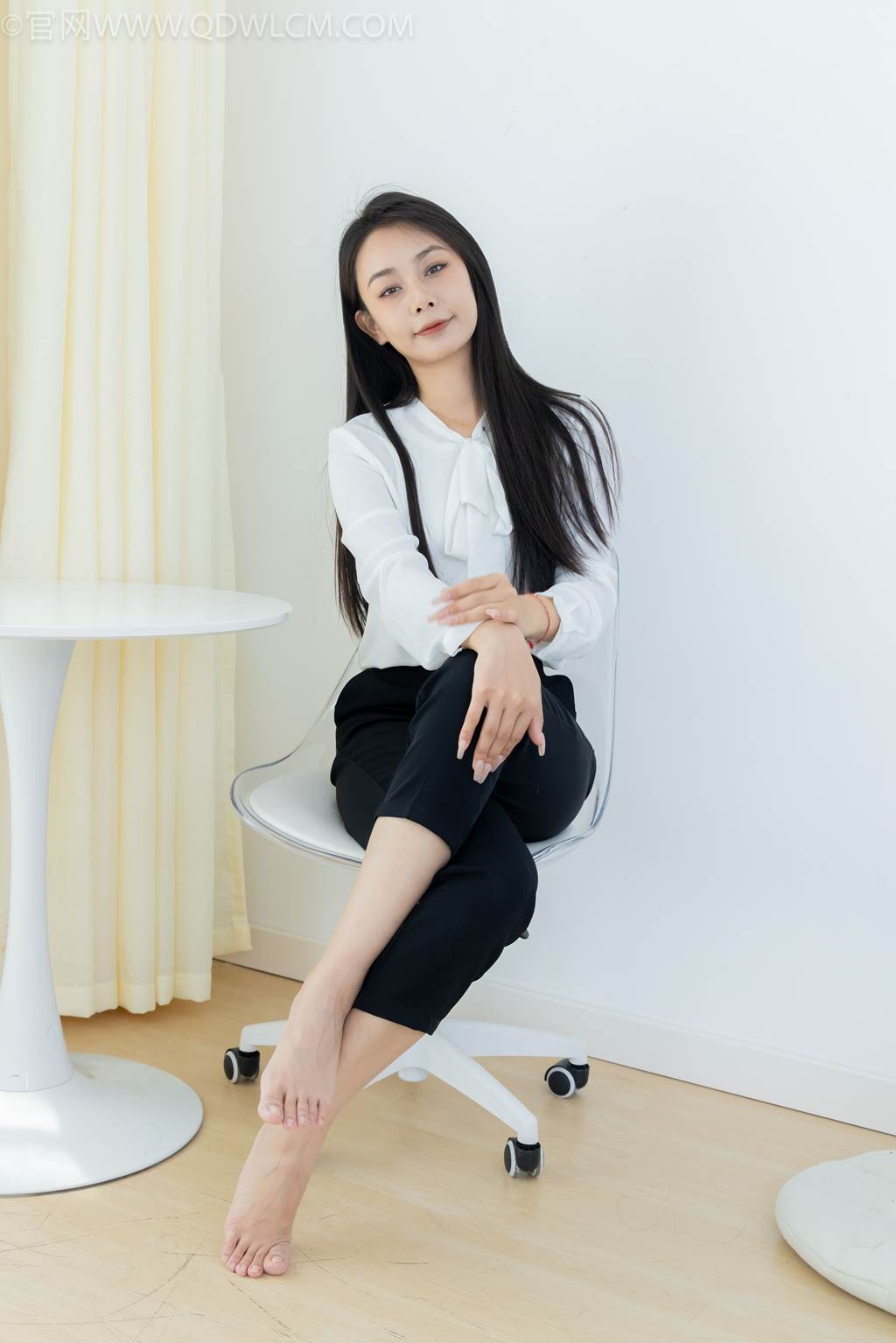 图片[61]-物恋传媒 NO.2451 岚岚-高跟鞋、短肉丝、裸足、剪指甲剧情[130P] – 速更版-美库