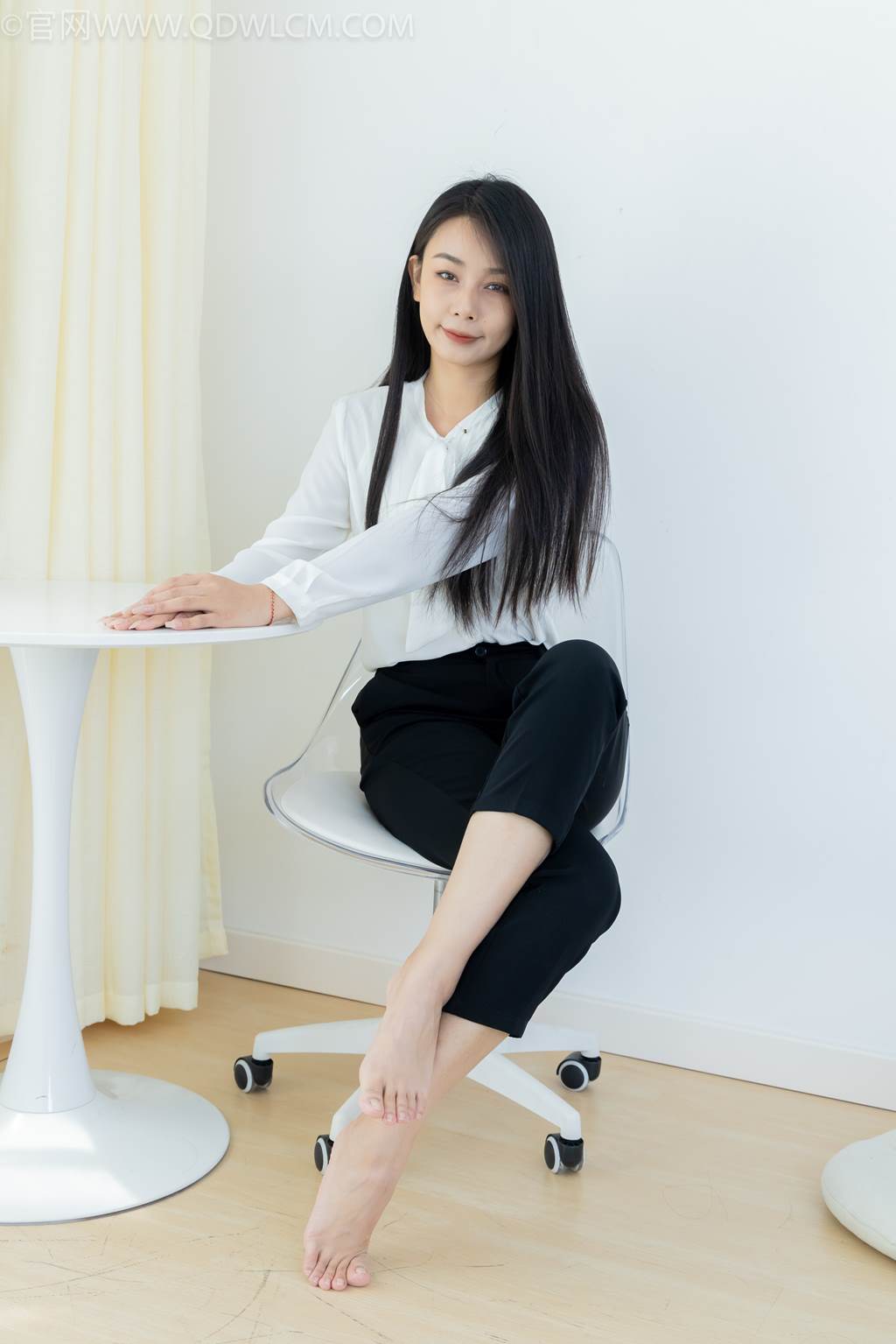 图片[66]-物恋传媒 NO.2451 岚岚-高跟鞋、短肉丝、裸足、剪指甲剧情[130P] – 速更版-美库