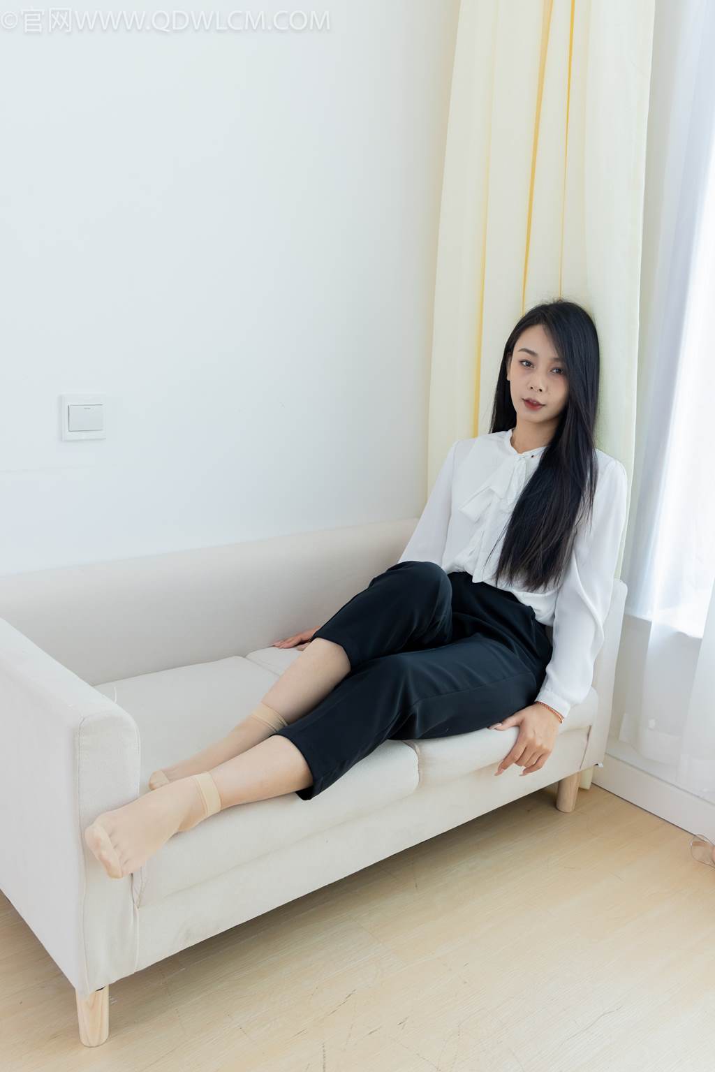 图片[78]-物恋传媒 NO.2451 岚岚-高跟鞋、短肉丝、裸足、剪指甲剧情[130P] – 速更版-美库