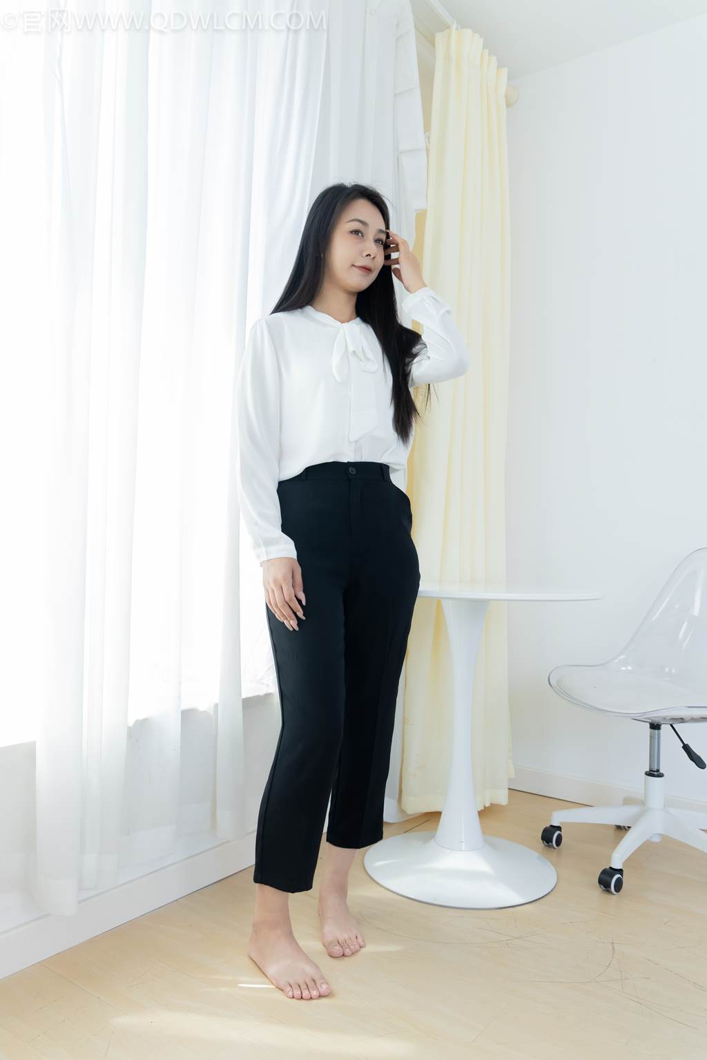 图片[96]-物恋传媒 NO.2451 岚岚-高跟鞋、短肉丝、裸足、剪指甲剧情[130P] – 速更版-美库