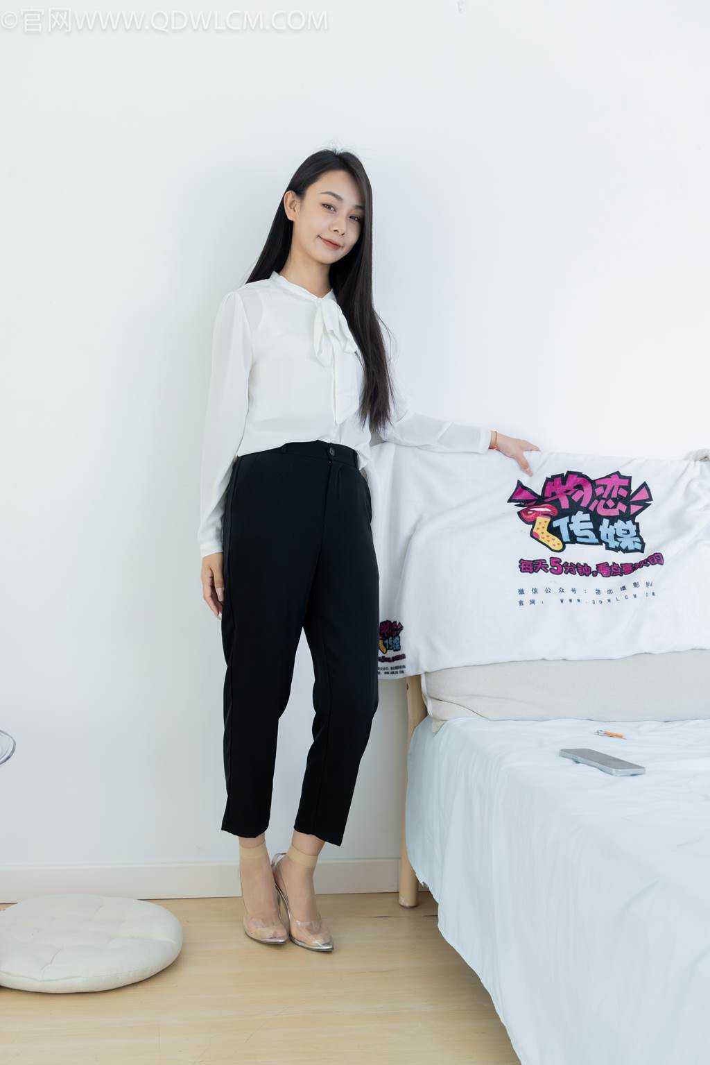 图片[100]-物恋传媒 NO.2451 岚岚-高跟鞋、短肉丝、裸足、剪指甲剧情[130P] – 速更版-美库