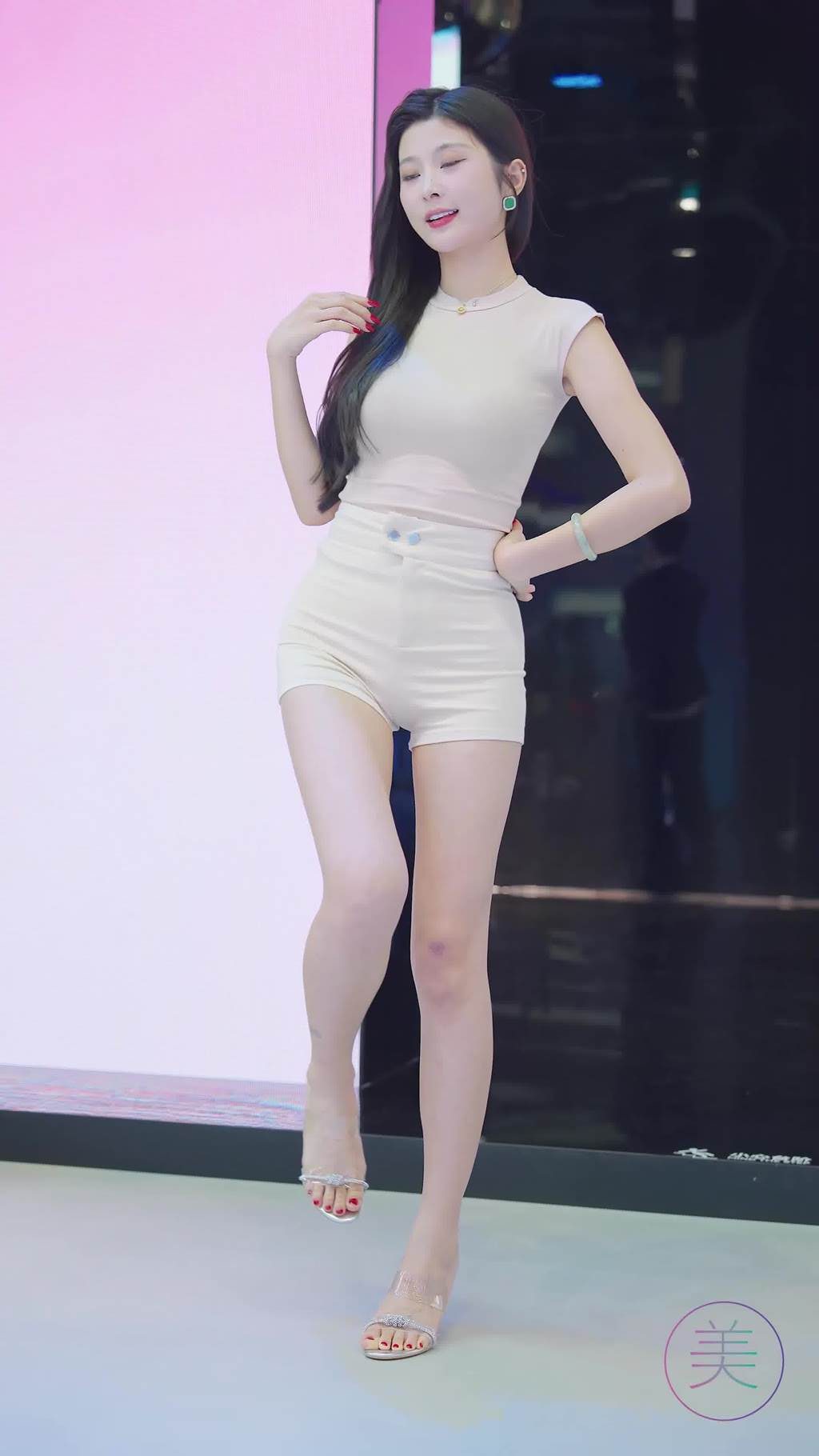 图片[30]-NO.1523 2024 广州车展 网红美女车模 beautyleg LOOKBOOK 04[30P] – 速更版-美库
