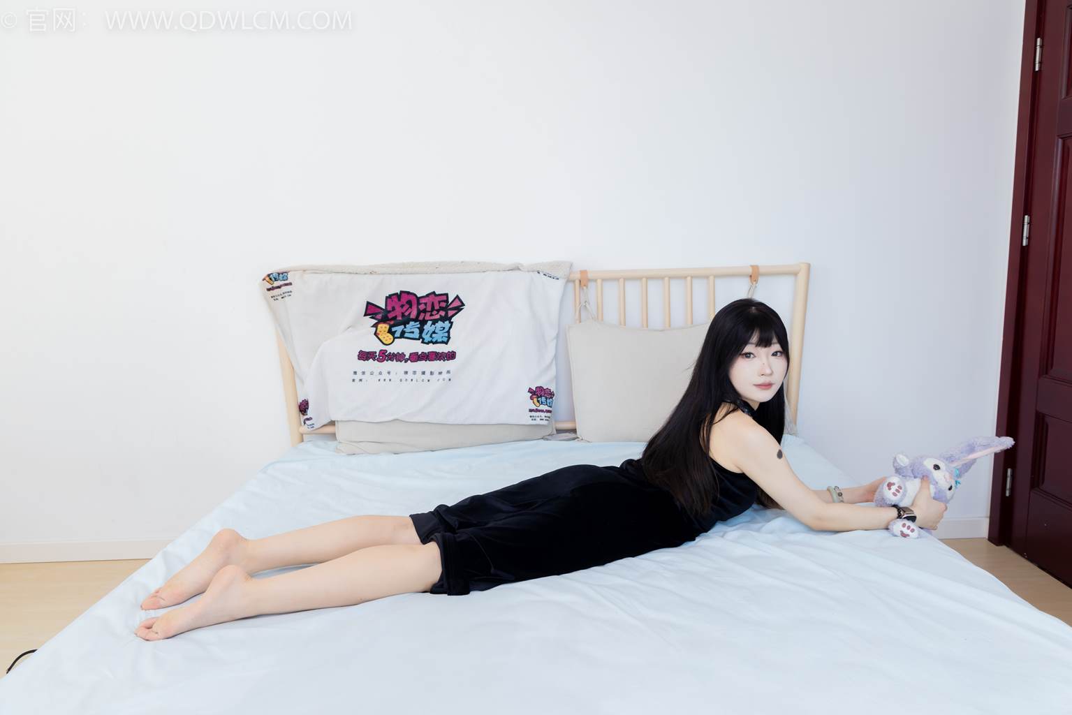 图片[49]-物恋传媒 NO.2453 嘟嘟-三双平底凉鞋、薄黑丝、裸足[212P] – 速更版-美库