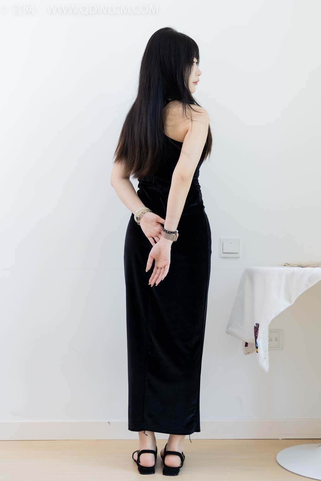 图片[78]-物恋传媒 NO.2453 嘟嘟-三双平底凉鞋、薄黑丝、裸足[212P] – 速更版-美库