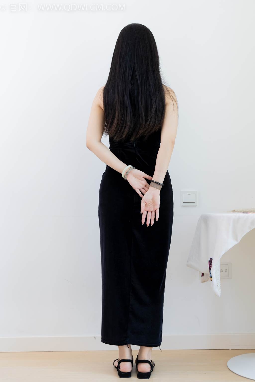 图片[84]-物恋传媒 NO.2453 嘟嘟-三双平底凉鞋、薄黑丝、裸足[212P] – 速更版-美库