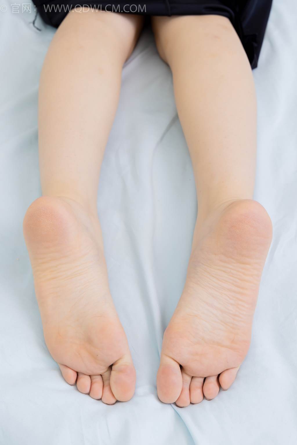 图片[88]-物恋传媒 NO.2453 嘟嘟-三双平底凉鞋、薄黑丝、裸足[212P] – 速更版-美库