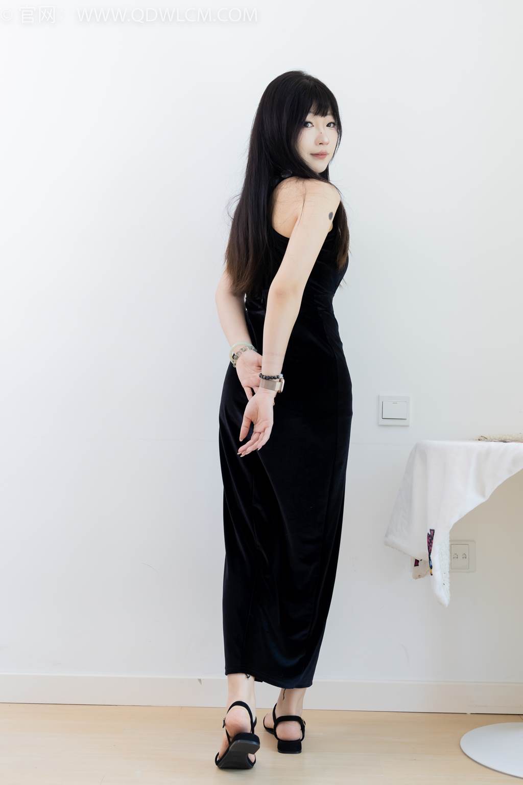 图片[104]-物恋传媒 NO.2453 嘟嘟-三双平底凉鞋、薄黑丝、裸足[212P] – 速更版-美库