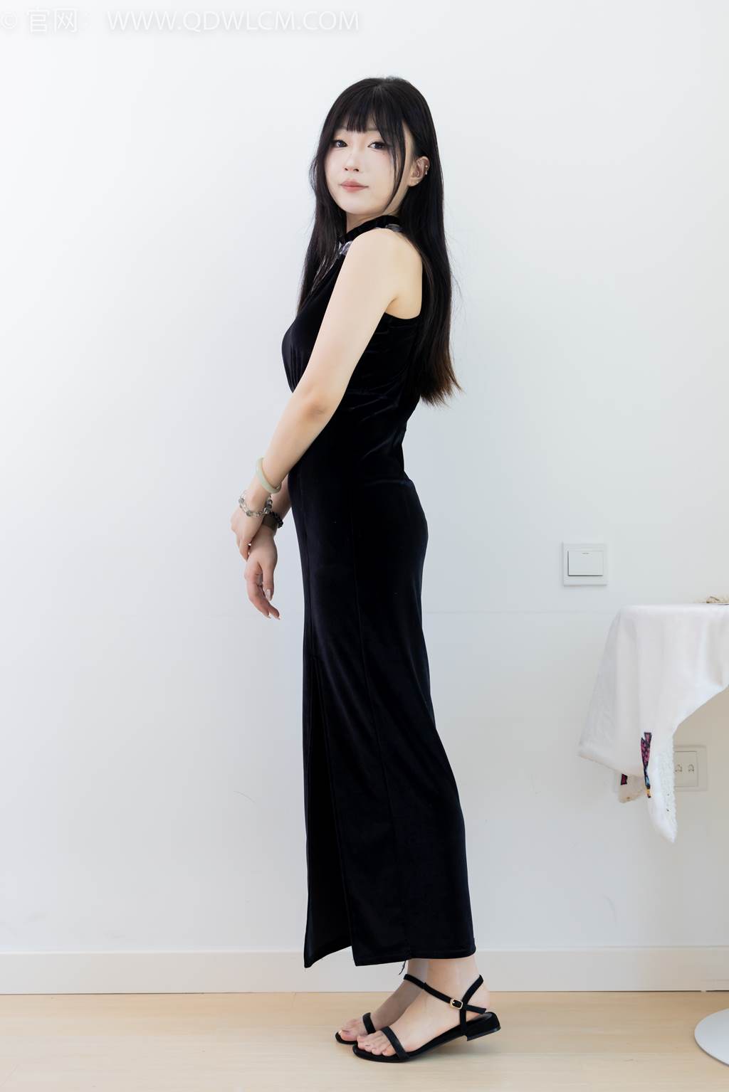 图片[123]-物恋传媒 NO.2453 嘟嘟-三双平底凉鞋、薄黑丝、裸足[212P] – 速更版-美库