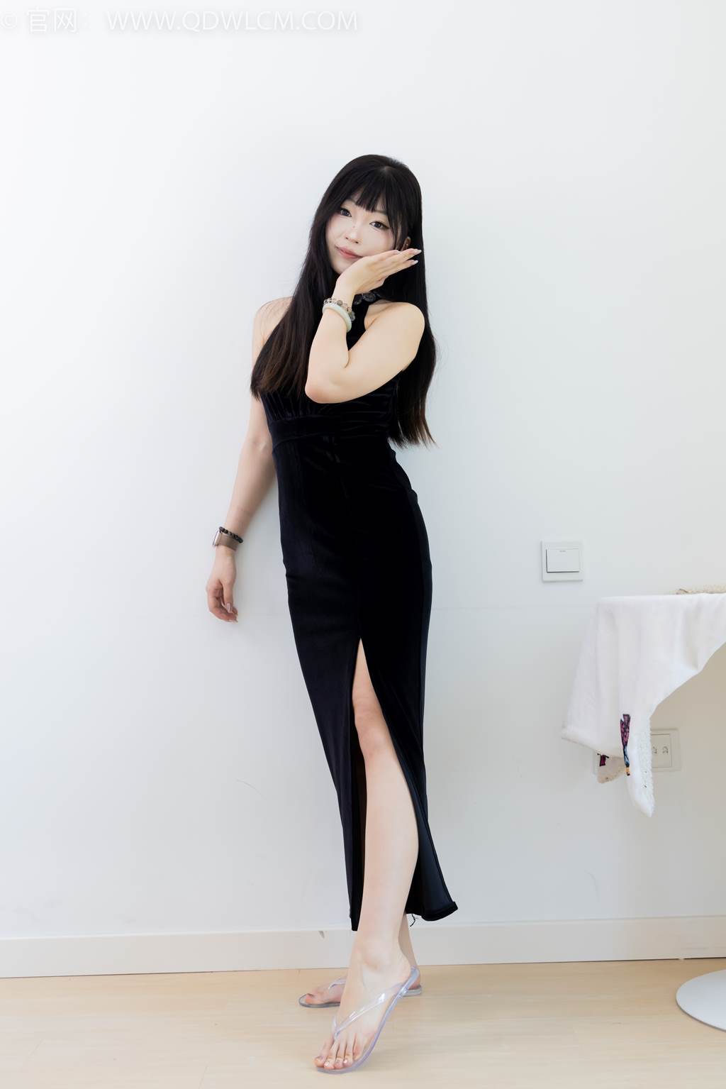 图片[145]-物恋传媒 NO.2453 嘟嘟-三双平底凉鞋、薄黑丝、裸足[212P] – 速更版-美库