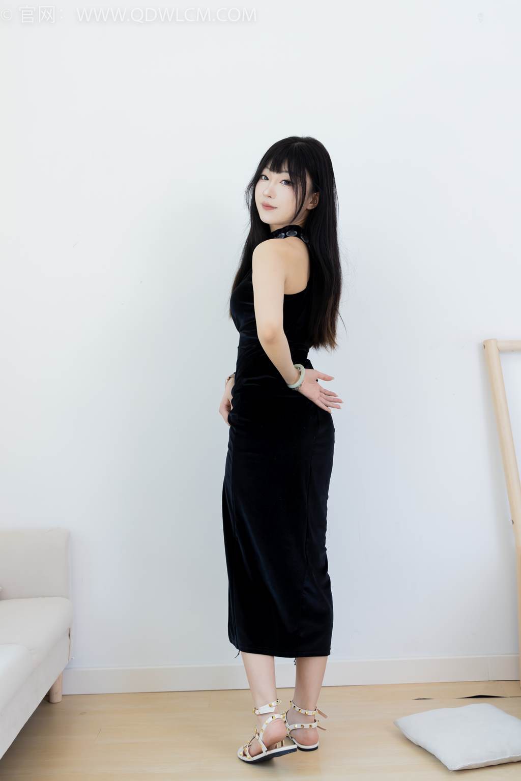 图片[147]-物恋传媒 NO.2453 嘟嘟-三双平底凉鞋、薄黑丝、裸足[212P] – 速更版-美库