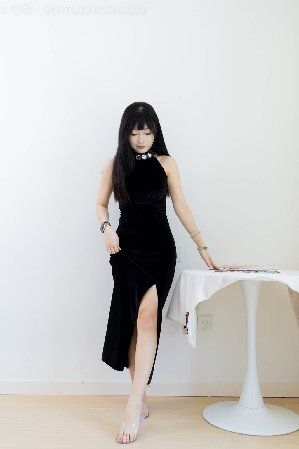 图片[150]-物恋传媒 NO.2453 嘟嘟-三双平底凉鞋、薄黑丝、裸足[212P] – 速更版-美库