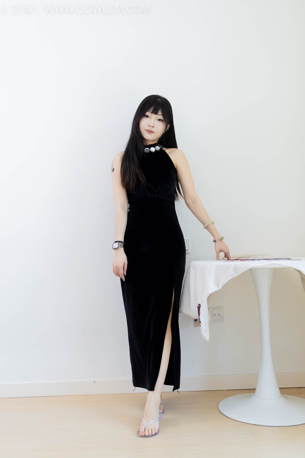 图片[168]-物恋传媒 NO.2453 嘟嘟-三双平底凉鞋、薄黑丝、裸足[212P] – 速更版-美库