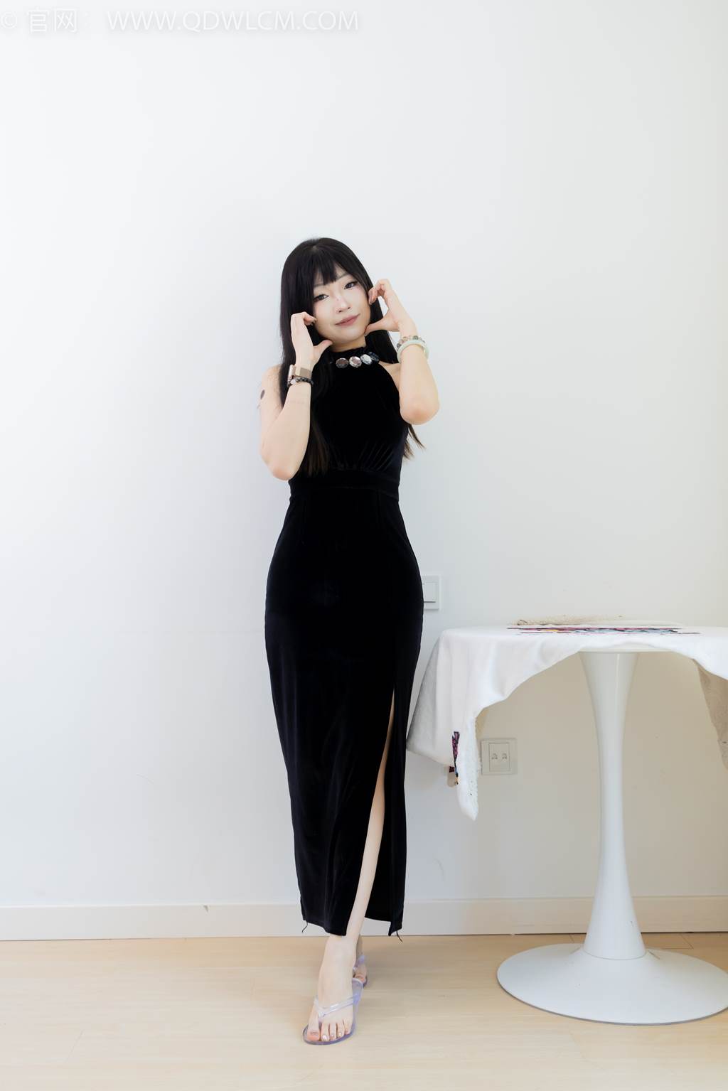 图片[173]-物恋传媒 NO.2453 嘟嘟-三双平底凉鞋、薄黑丝、裸足[212P] – 速更版-美库