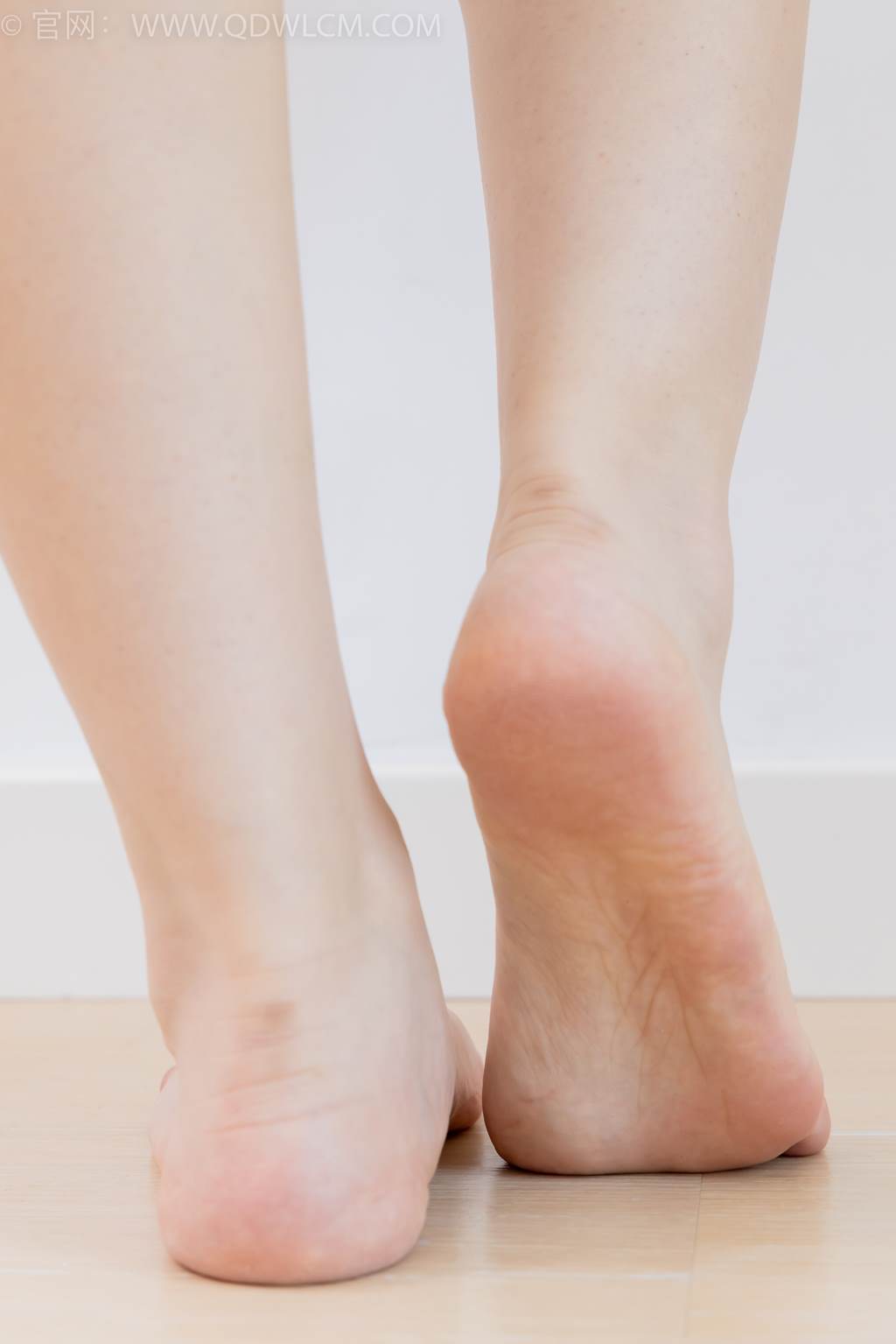 图片[196]-物恋传媒 NO.2453 嘟嘟-三双平底凉鞋、薄黑丝、裸足[212P] – 速更版-美库