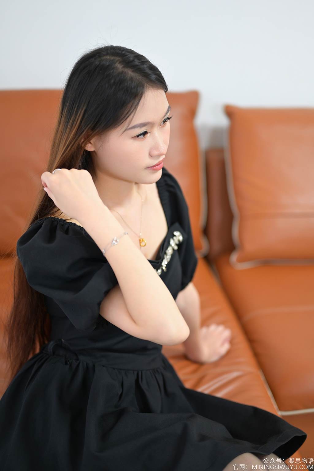 图片[71]-凝思摄影 NO.001 怡怡-连衣裙、黑丝、高跟鞋[137P] – 速更版-美库