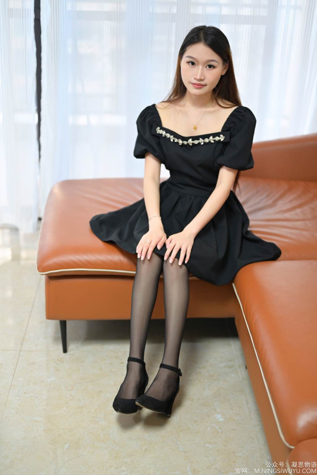 图片[118]-凝思摄影 NO.001 怡怡-连衣裙、黑丝、高跟鞋[137P] – 速更版-美库